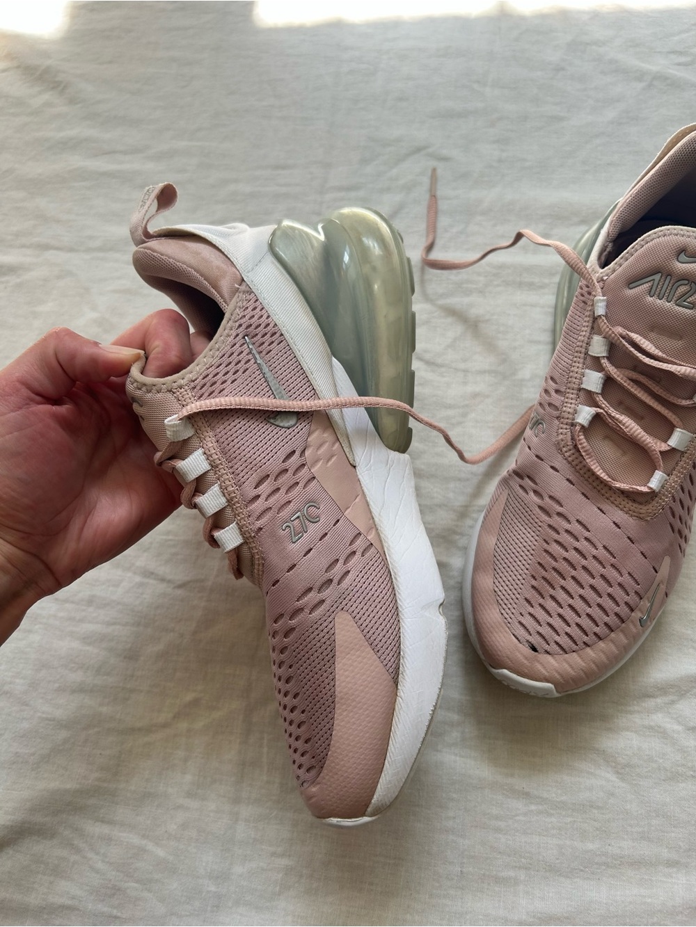Nike Women's Air Max 270 in Dusty Rose - Picture 3 of 6